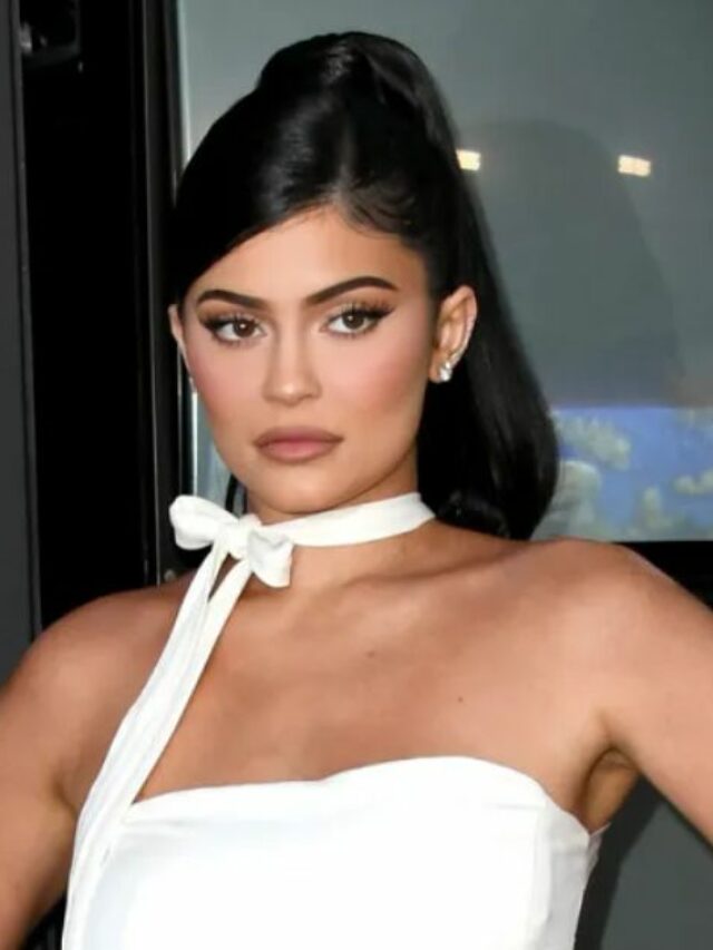 Kylie Jenner Claps Back At Criticism Of Unsanitary Lab Pics